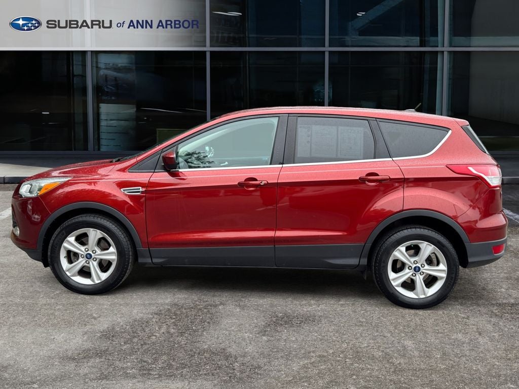 2015 Ford Escape — detail view