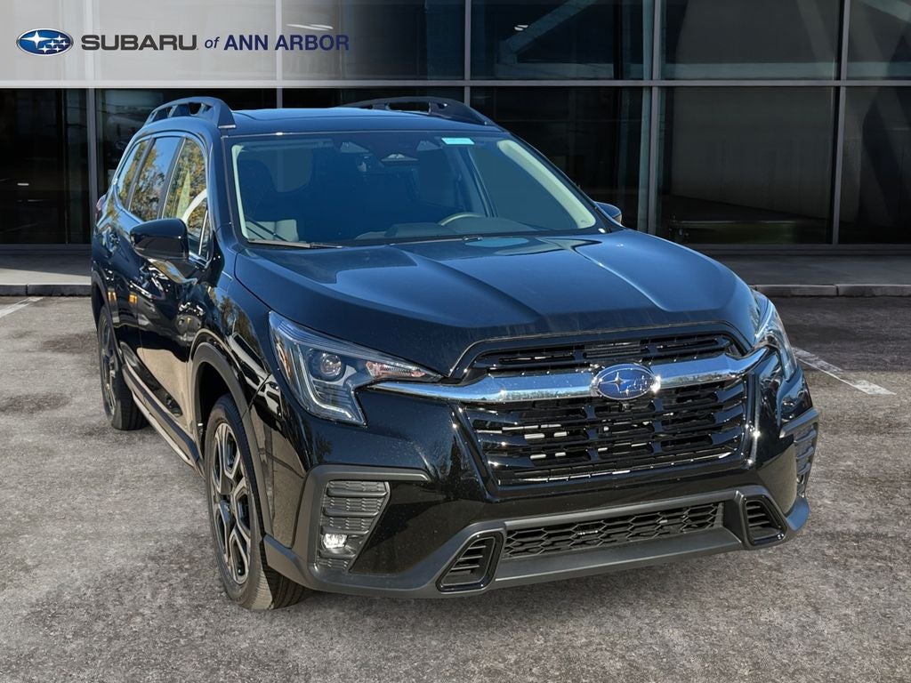 2025 Subaru Ascent Limited **LIFETIME POWERTRAIN** in Crystal Black Silica — front three-quarter view