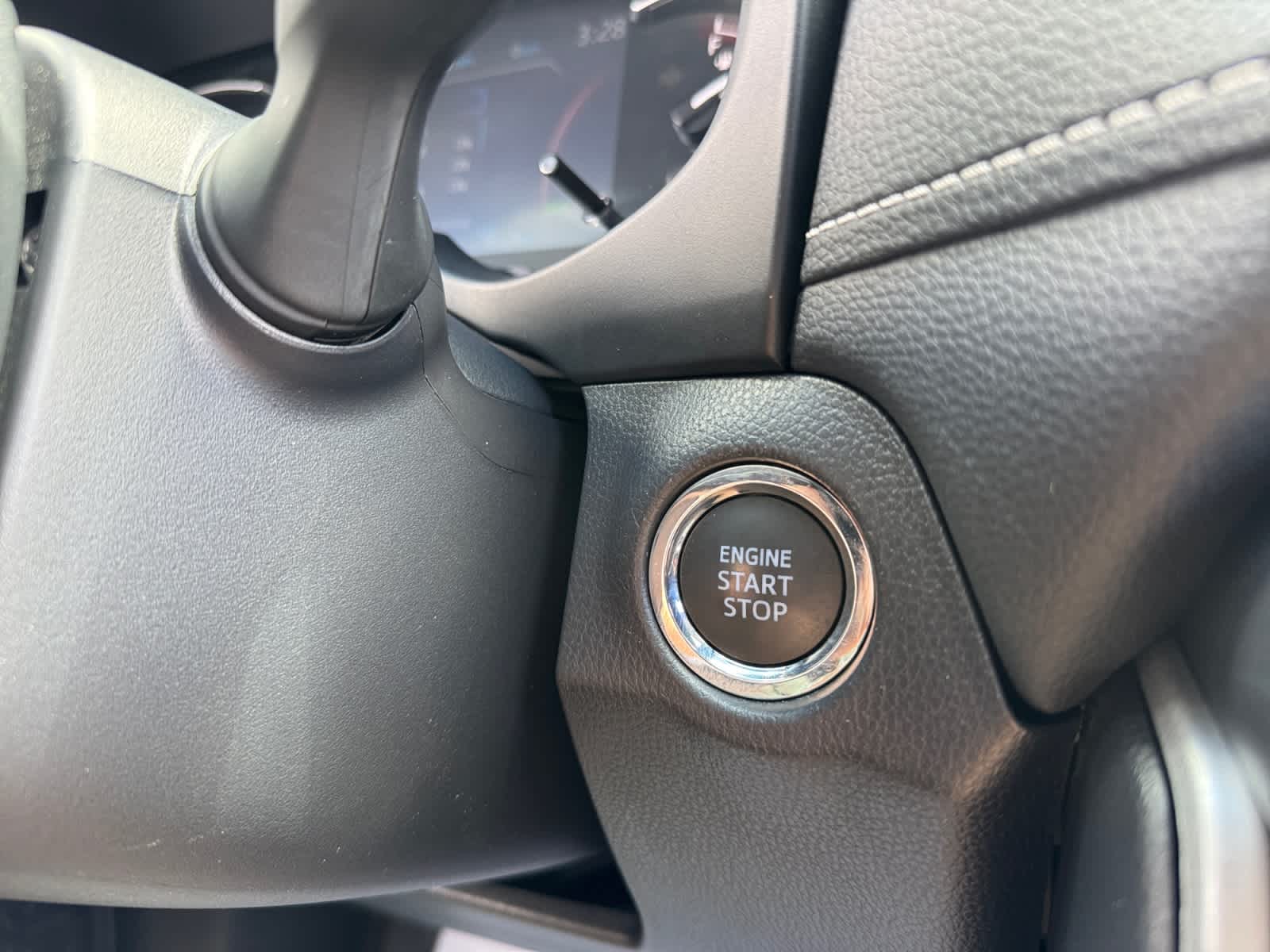 2025 Toyota RAV4 — detail view
